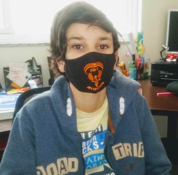 Máscara_Eduardo Grando Lopes.jpg