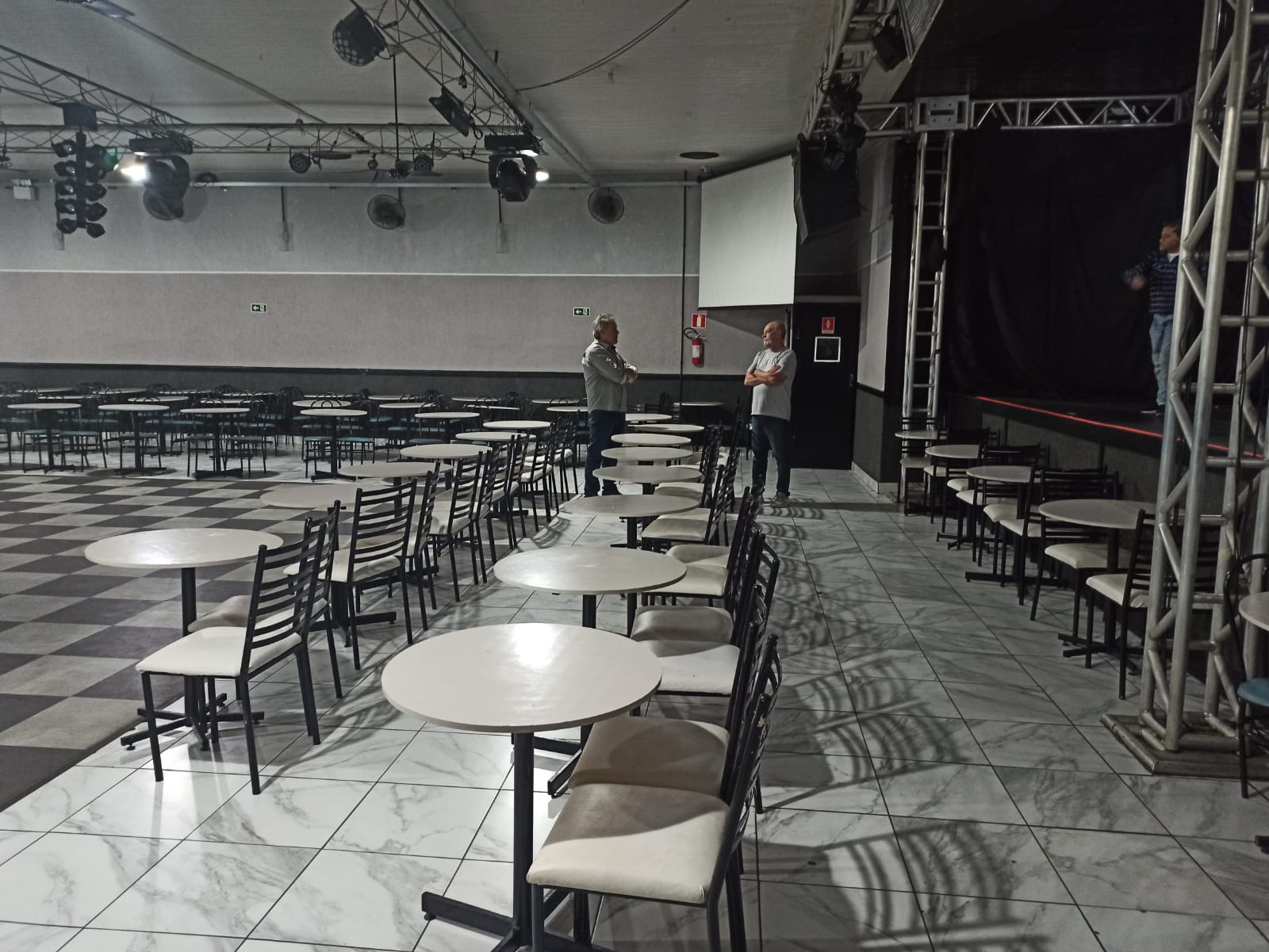 WhatsApp Image 2022-05-07 at 21.57.46 (1).jpeg