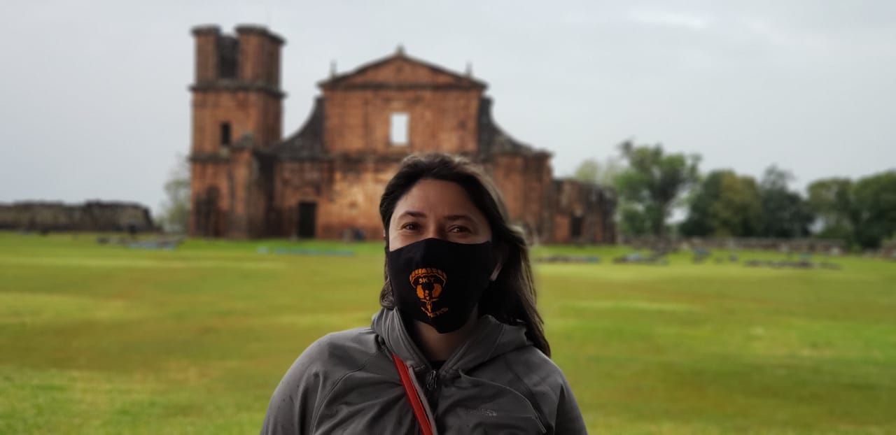 Máscara_Pricila Brunelli Mafra.jpg