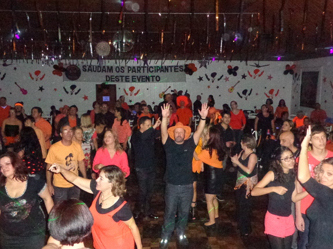 Trajes (9) [50%].JPG