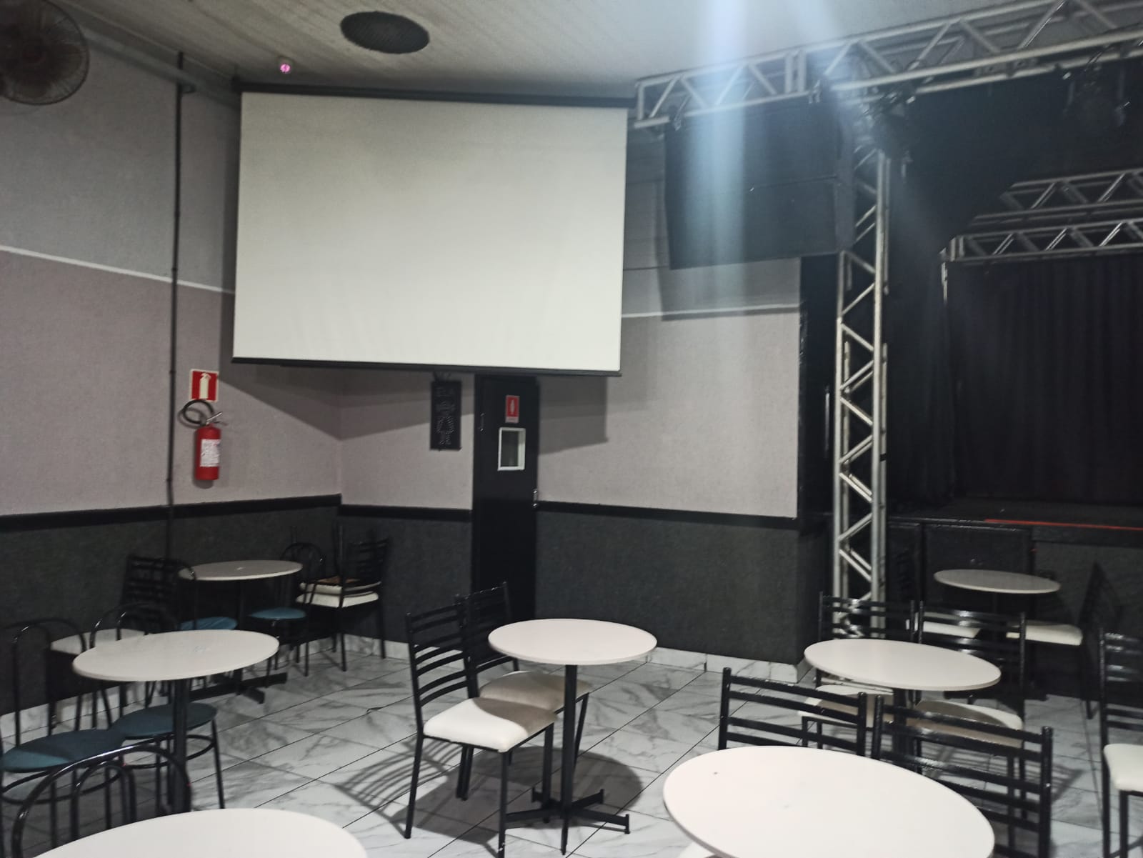 WhatsApp Image 2022-05-07 at 21.59.38 (3).jpeg