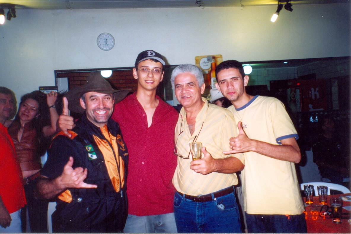 NÍVER DOS SKY RIDERS - 04 JULHO 2004-0001.jpg